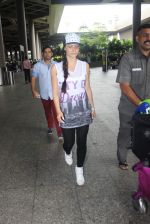 Elli Avram snapped at international airport on 22nd June 2015